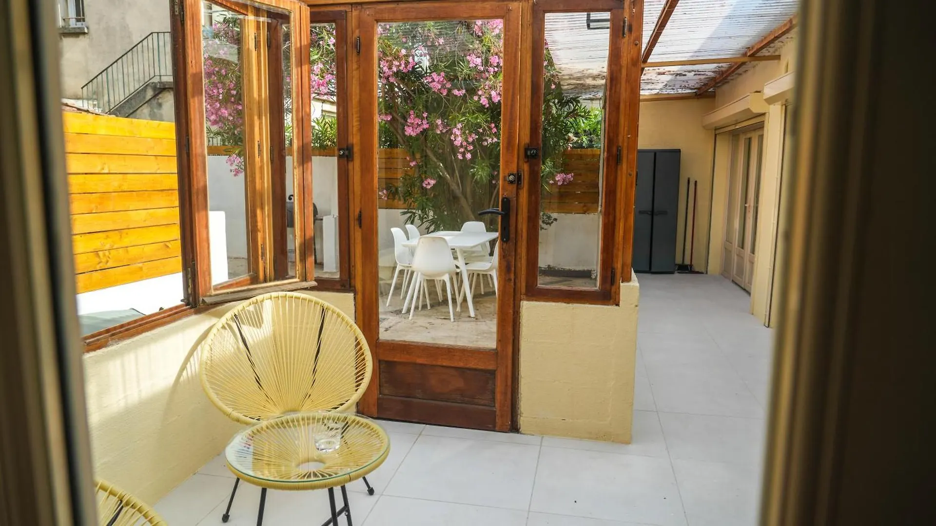Holiday home New - Parking - Wifi - Jardin - Le Refuge D'Abel Villa Avignon